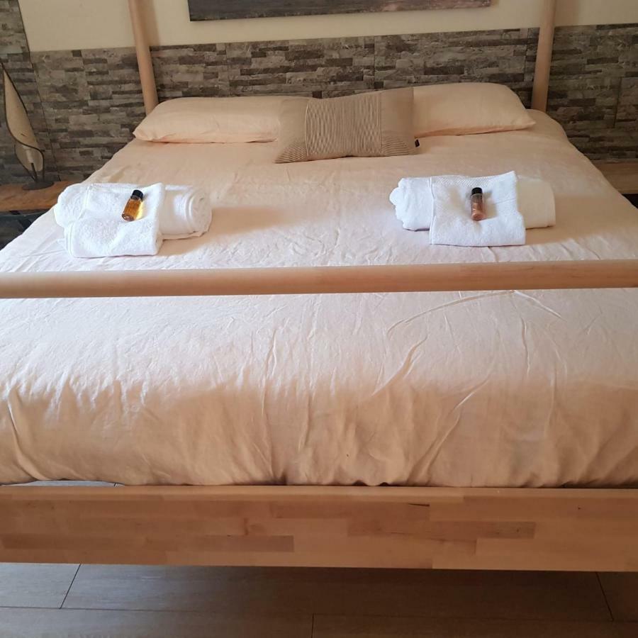 Incantevole Villa Con Vista Mozzafiato Cefalù Kültér fotó